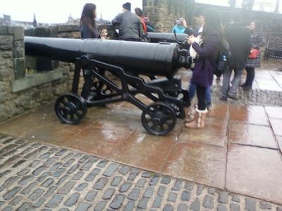 Edinburgh Castle Cannon